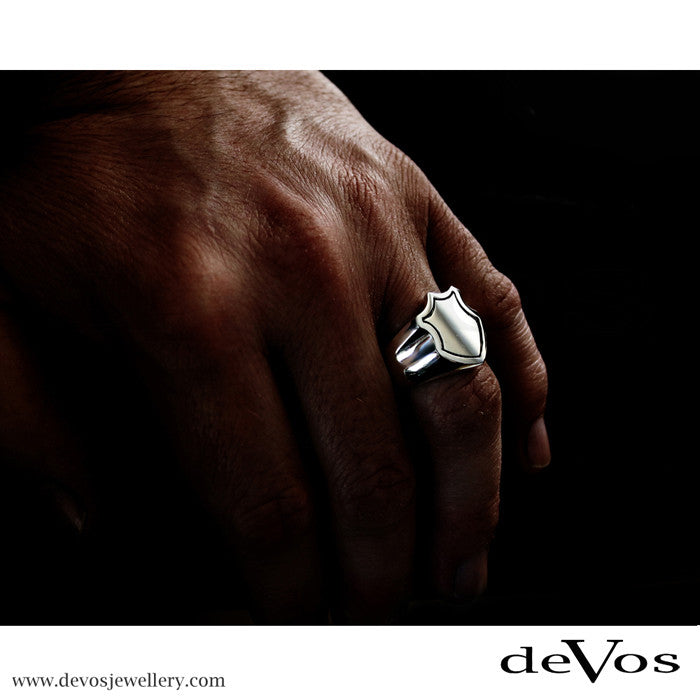 "Cartouche Shield" Signet Ring