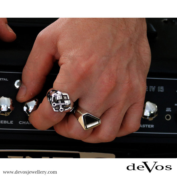 "Diamond Shape" Signet Ring