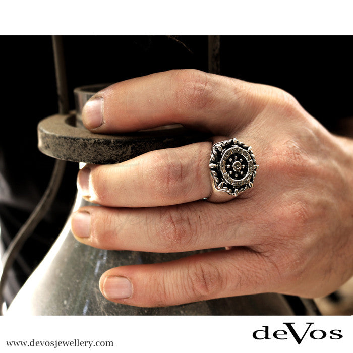 "On Course" Ship Wheel Ring