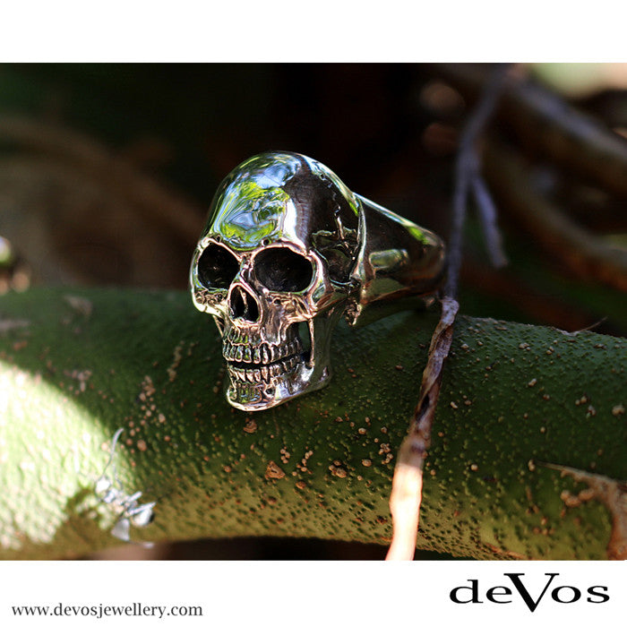 "Othello" Full Skull Ring