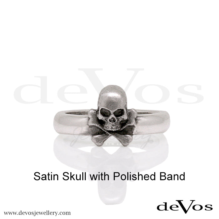 "Jolly Roger" Skull and Bones Ring (small)