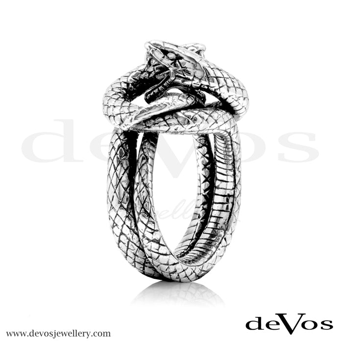 Snakes Ring